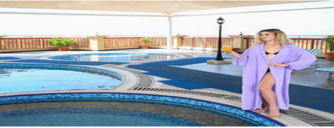 Red Castle Hotel Roof Top Jacuzzi